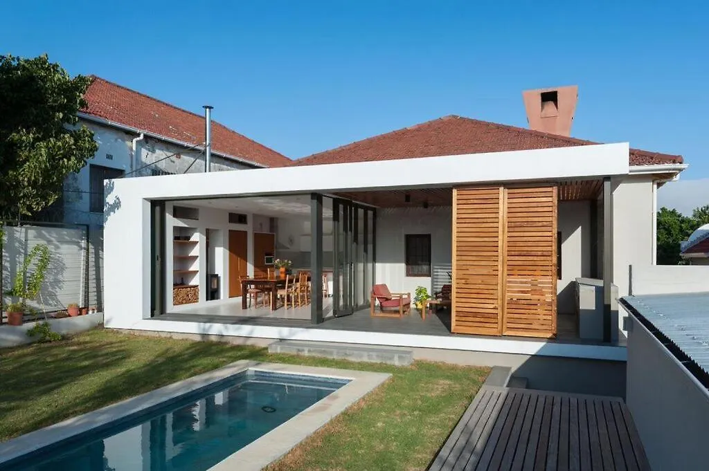 Mountain Views In Luxury Home Cape Town
