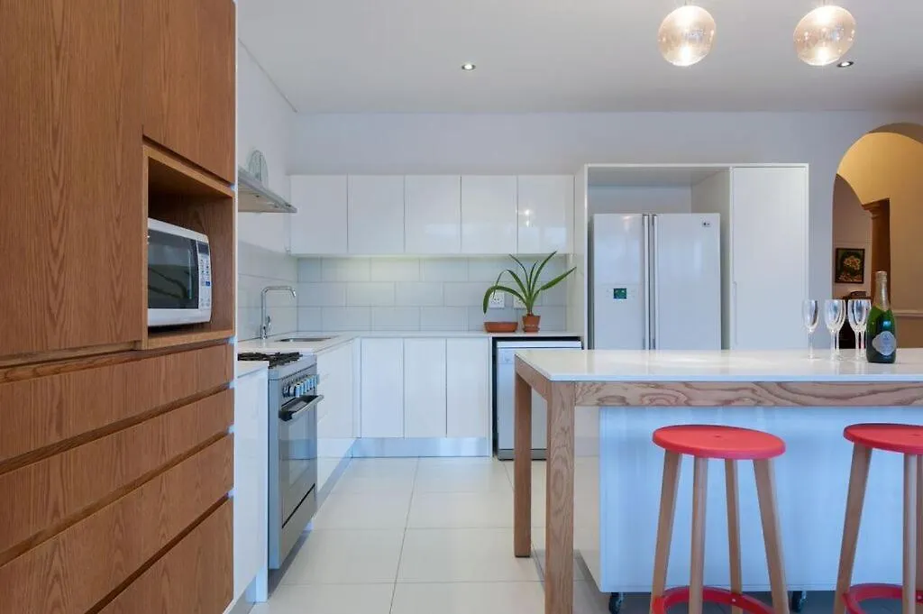 Homestay Mountain Views In Luxury Home Cape Town