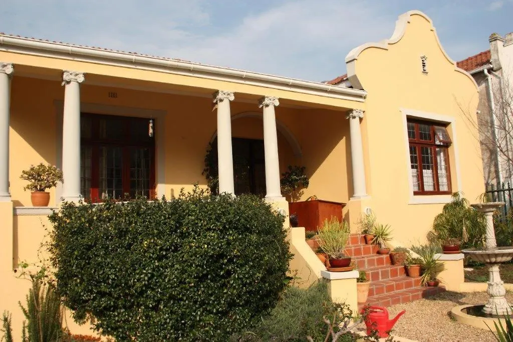 Homestay Mountain Views In Luxury Home Cape Town