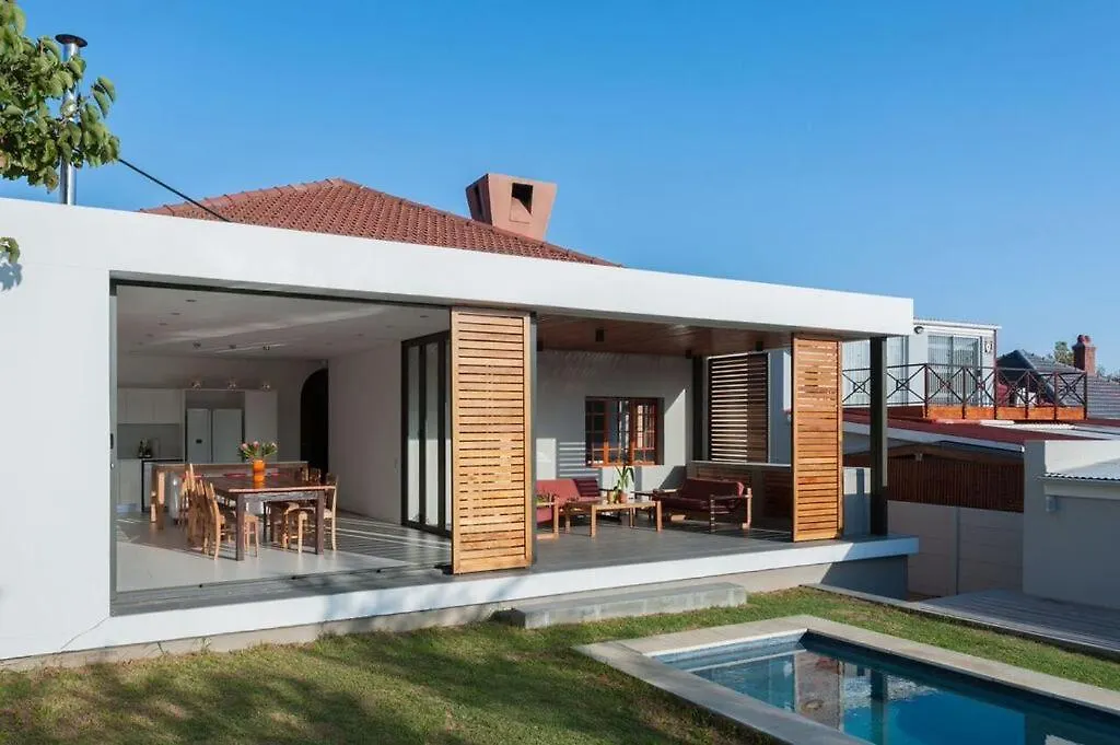 Mountain Views In Luxury Home Cape Town Homestay